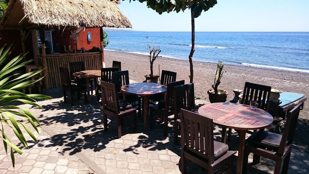 Barracuda Beach Hostel Amed Exteriér fotografie